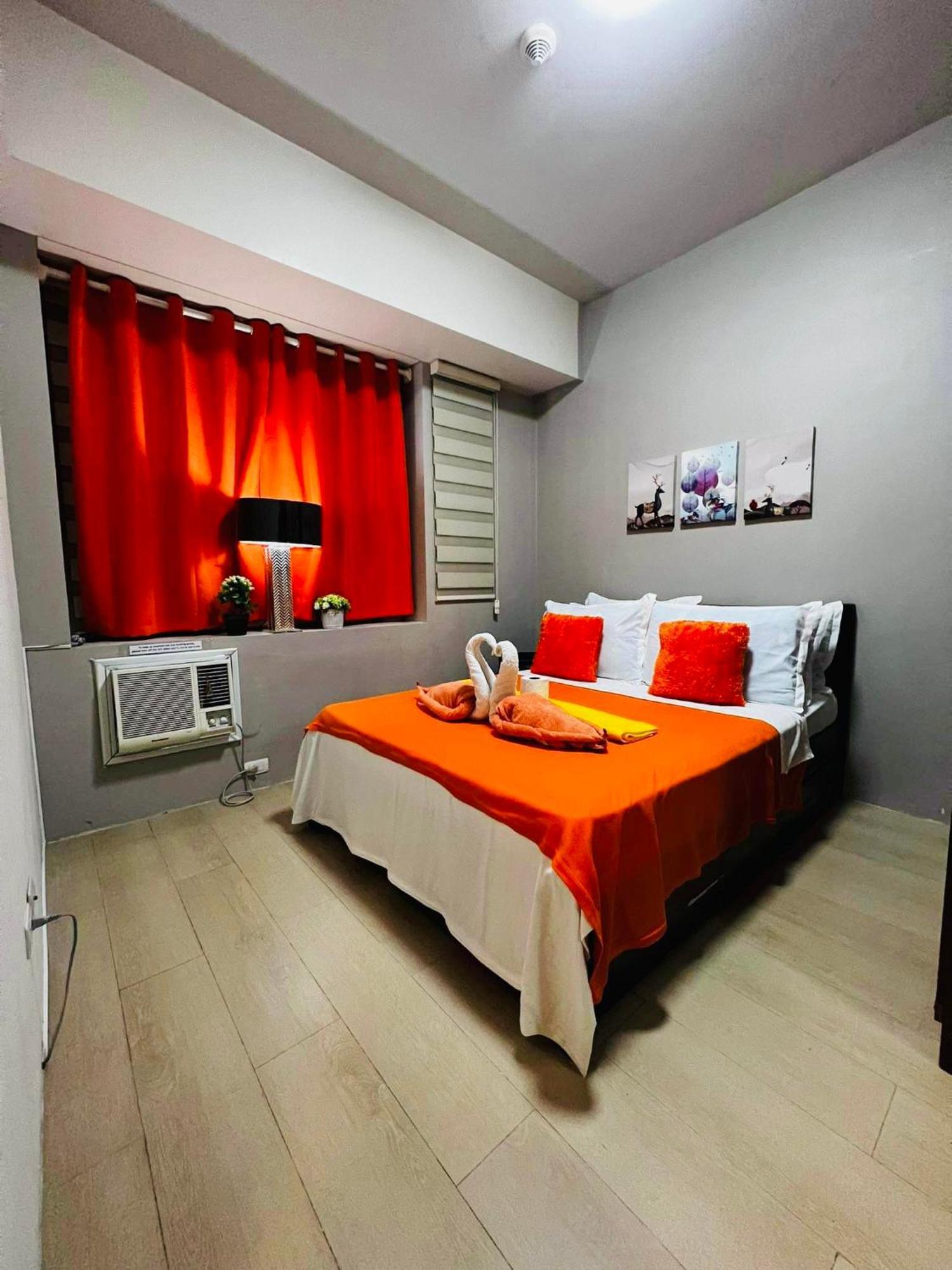 One Palm Tree Villas Condominium - Studio 10O With Balcony - Across Terminal 3 Airport มะนิลา ภายนอก รูปภาพ