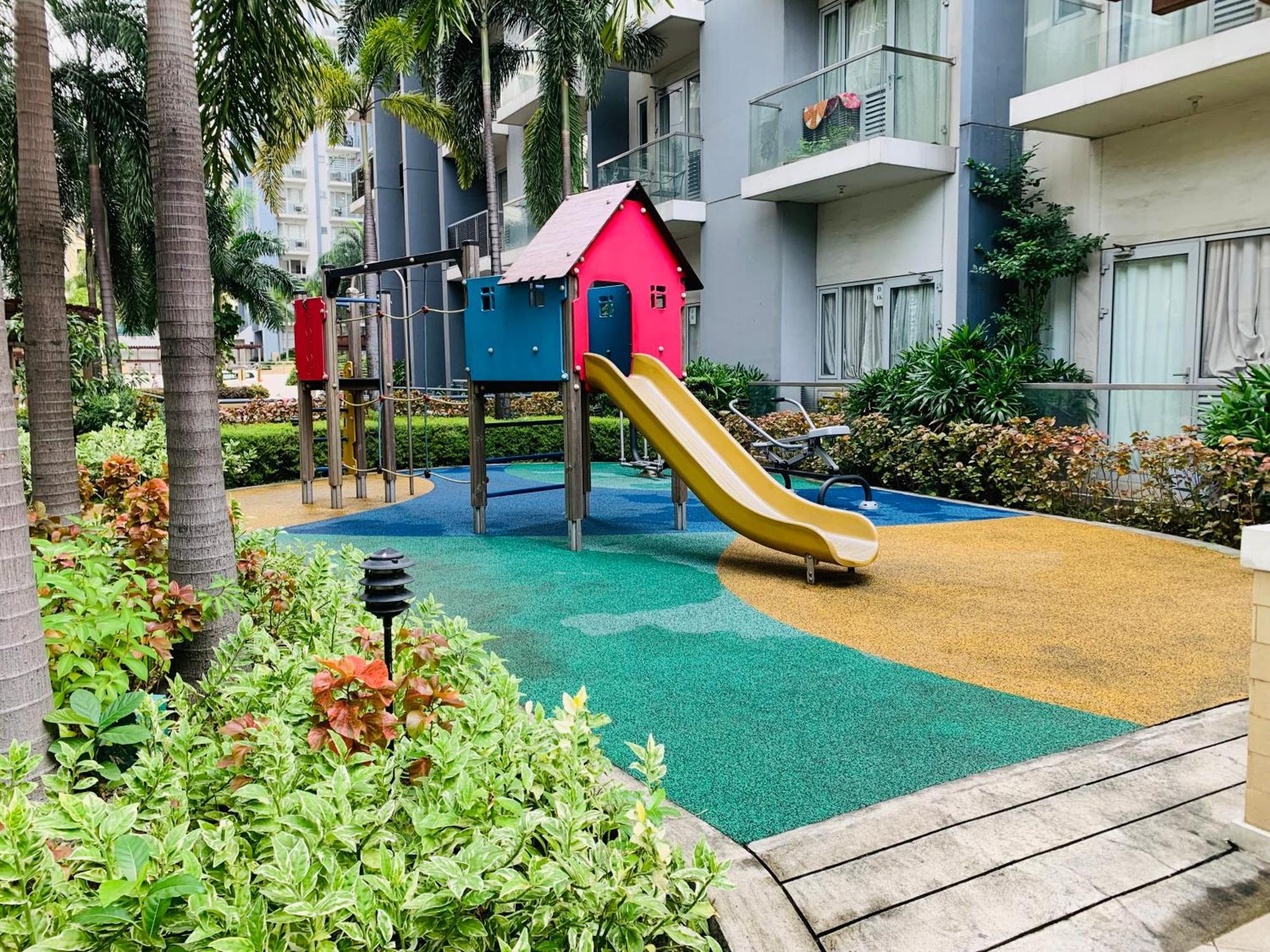 One Palm Tree Villas Condominium - Studio 10O With Balcony - Across Terminal 3 Airport มะนิลา ภายนอก รูปภาพ